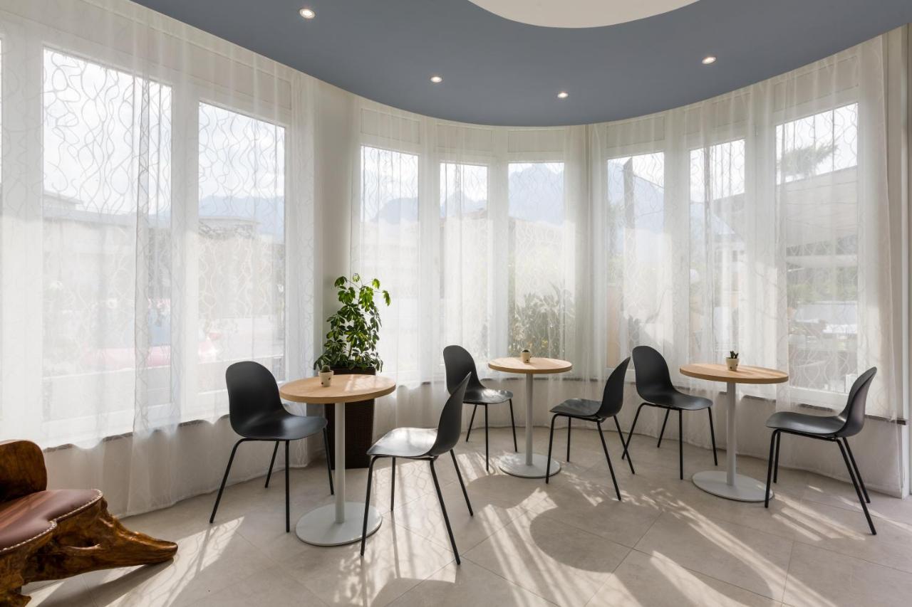 New Garden Hotel Torbole Sul Garda Luaran gambar