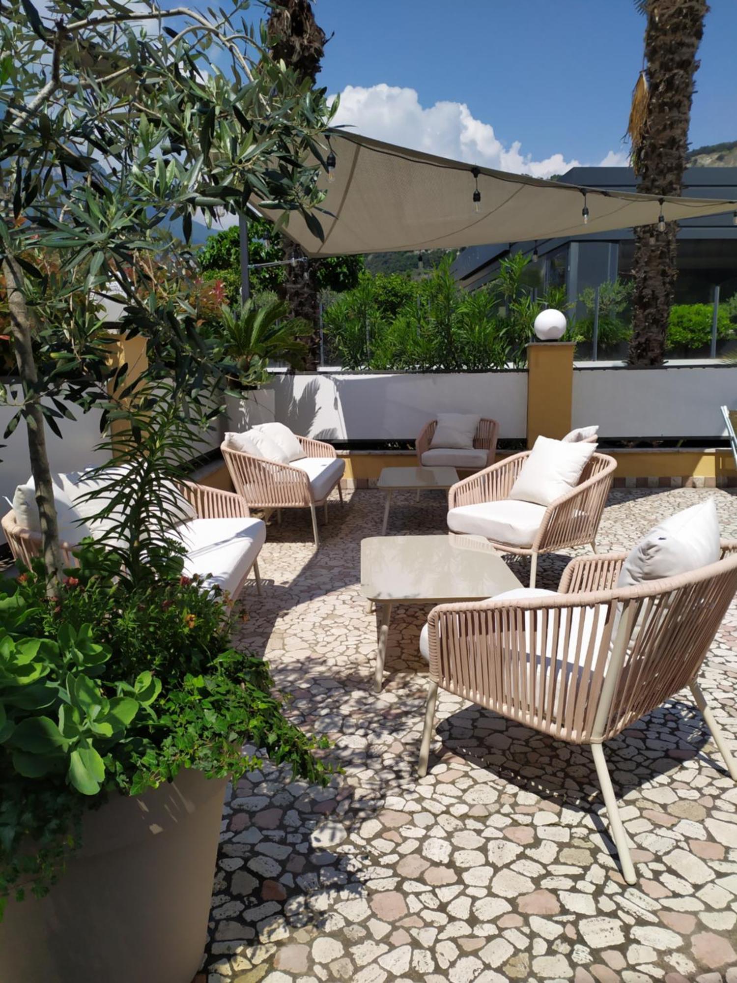 New Garden Hotel Torbole Sul Garda Luaran gambar